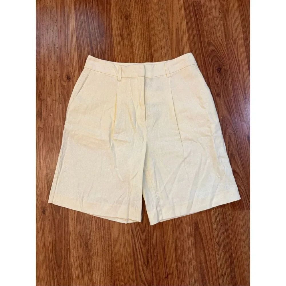 Halogen Women's Linen Blend High Waist Pleated Classic Shorts Pale Yellow Small